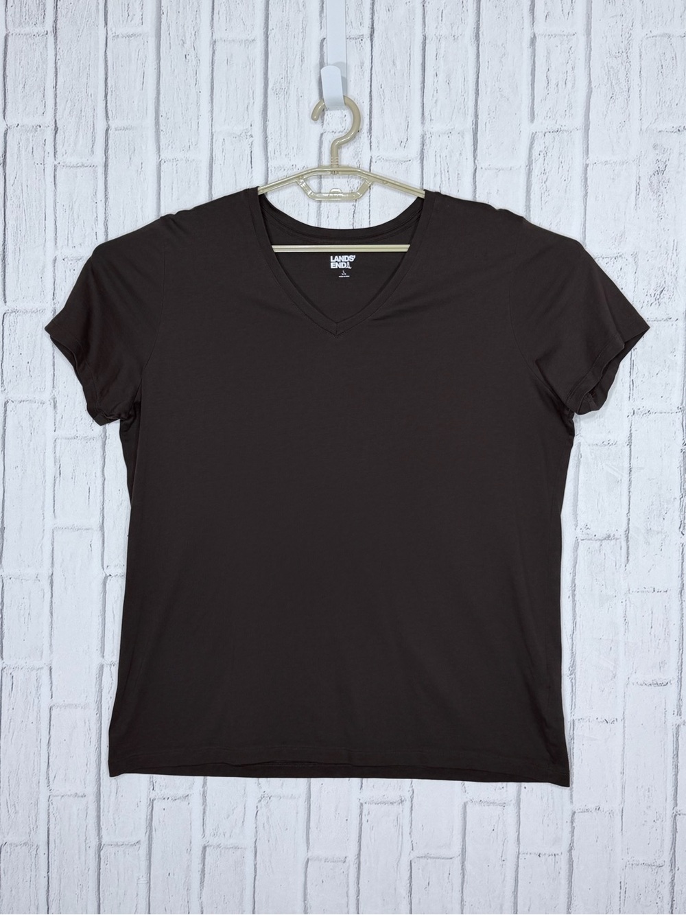 🤎 Lands’ End Supima Cotton V-Neck T-Shirt Brown Size Large